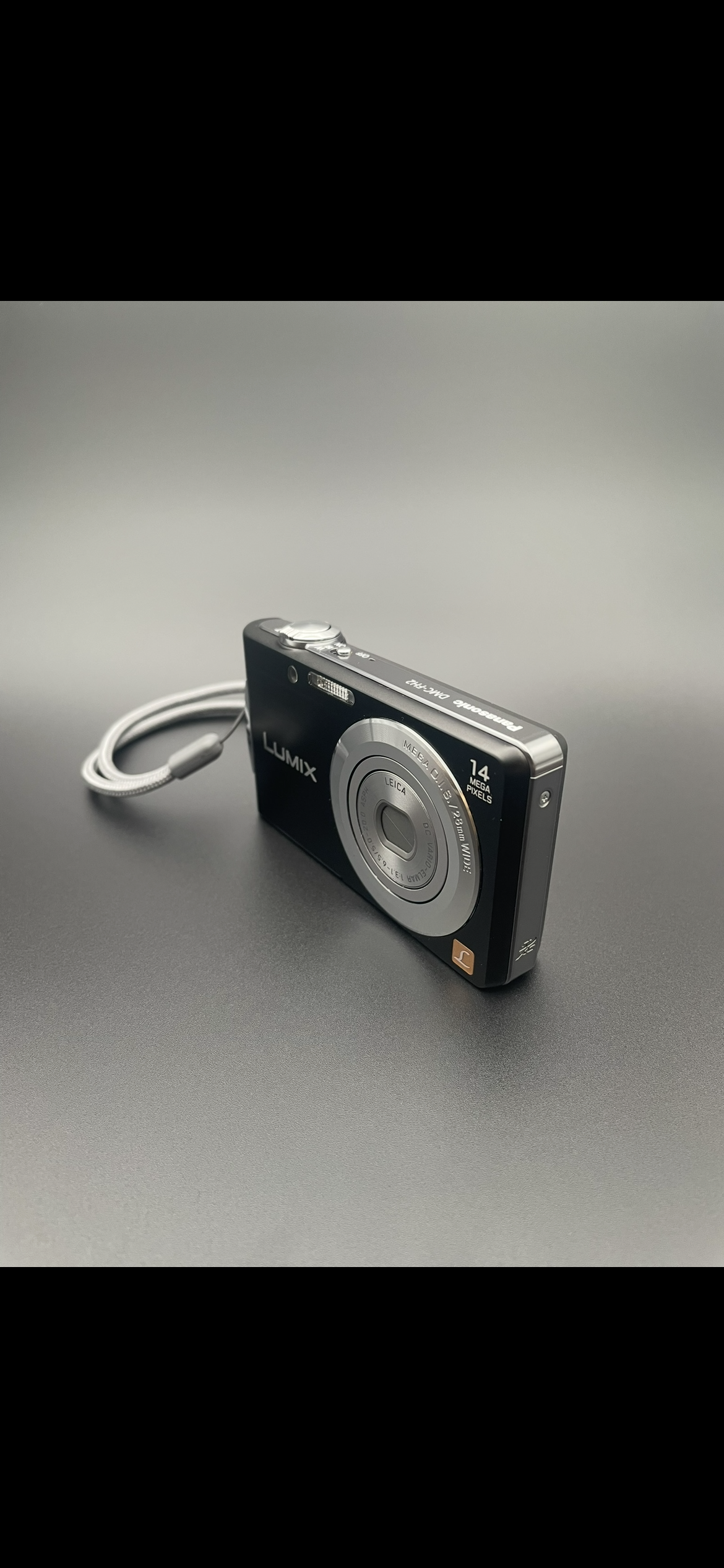 Panasonic Lumix FH2